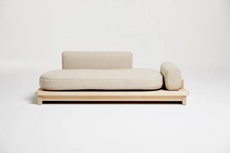  Linden – Minimalist Sofa Bed for Pets