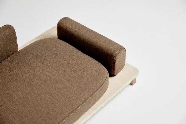  Linden – Minimalist Sofa Bed for Pets